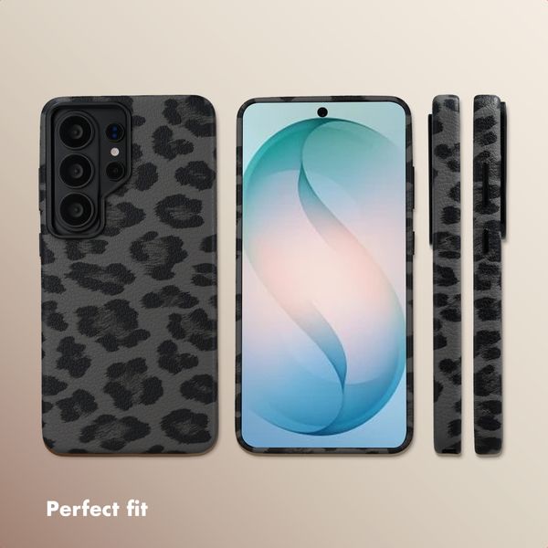 Selencia Sabi Back Cover Panther Print with MagSafe Samsung Galaxy S26 Ultra - Midnight Black