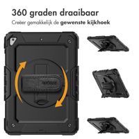 Accezz Rugged Backcover met schouderstrap Apple iPad 6 (2018) 9.7 inch / iPad 5 (2017) 9.7 inch - Zwart