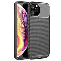 imoshion Carbon Softcase Backcover iPhone 11 Pro Max - Zwart