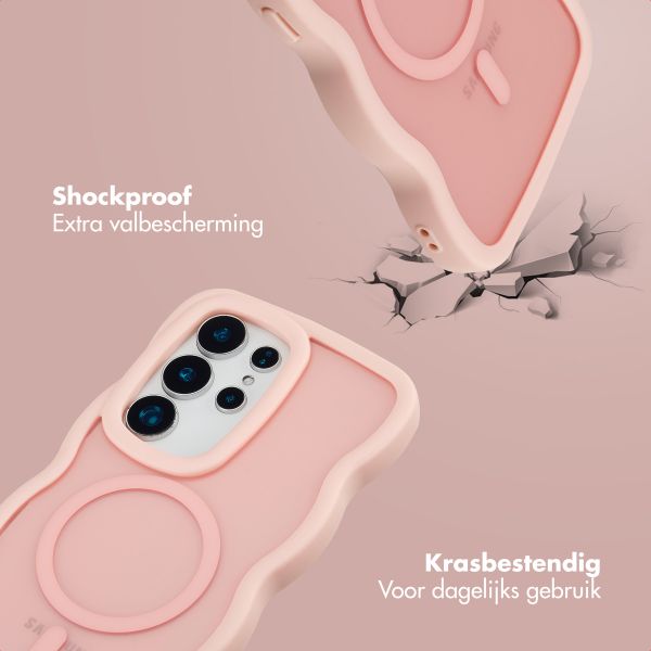 Selencia Wavy Backcover met MagSafe Samsung Galaxy S25 Ultra - Soft Pink