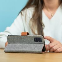 imoshion Luxe Canvas Bookcase Samsung Galaxy A21s - Grijs