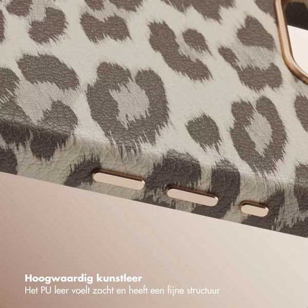 Selencia Sabi Backcover Panterprint met MagSafe Apple iPhone 16e - Soft Ivory