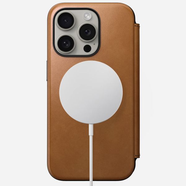 Nomad Modern Leather Folio Bookcase iPhone 15 Pro - English Tan