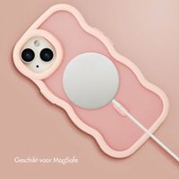Selencia Wavy Backcover met MagSafe Apple iPhone 15 - Soft Pink