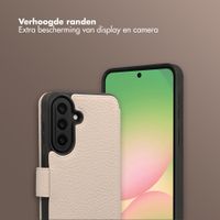 Selencia Riva Bookcase met MagSafe en Koord Samsung Galaxy A57 (5G) - Beige