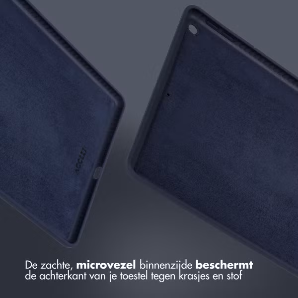Accezz Liquid Silicone Backcover Apple iPad 9 (2021) 10.2 inch / iPad 8 (2020) 10.2 inch / iPad 7 (2019) 10.2 inch - Donkerblauw