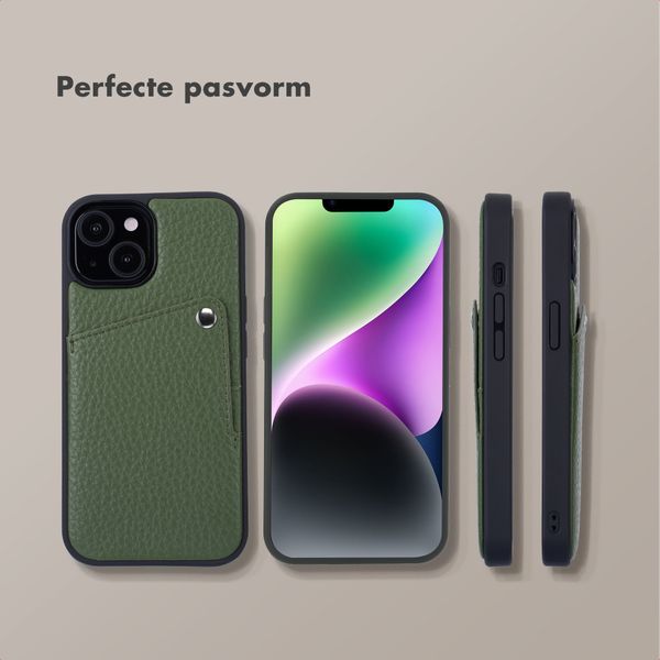 Selencia Riva Backcover met Pashouder Apple iPhone 14 / 13 - Sage Green