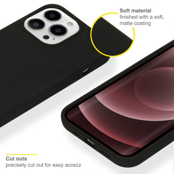 Accezz Liquid Silicone Backcover Apple iPhone 13 Pro Max - Zwart