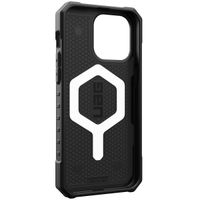 UAG Pathfinder Backcover MagSafe Apple iPhone 15 Pro Max - Zwart