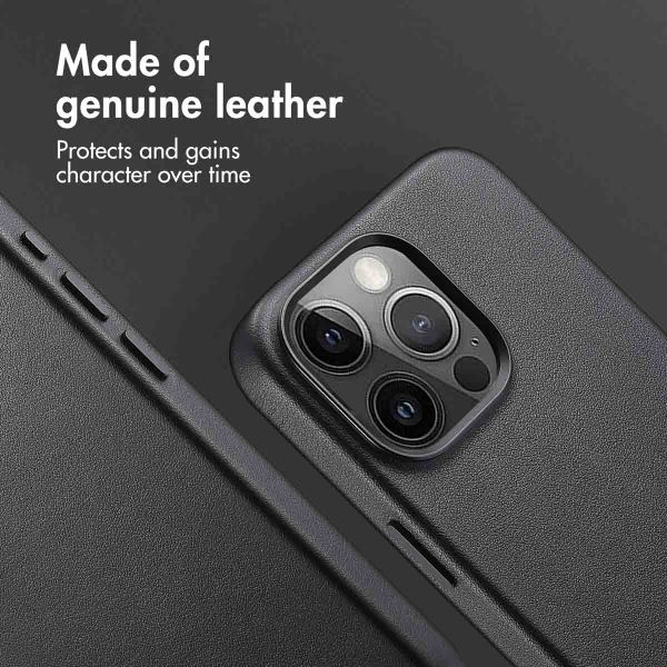 Accezz Leather Back Cover with MagSafe Apple iPhone 15 Pro Max - Onyx Black