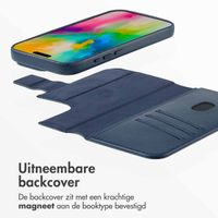 Accezz Leather Bookcase 2-in-1 met MagSafe Apple iPhone 16 Pro - Nightfall Blue