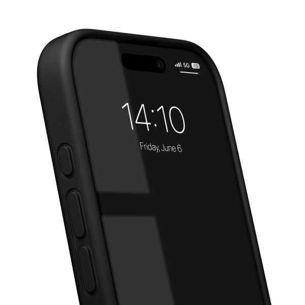 iDeal of Sweden Silicone Case met MagSafe Apple iPhone 17 - Black