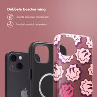 Selencia Vivid Backcover met MagSafe Apple iPhone 13 - Wavy Smiley Pink
