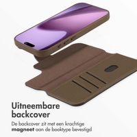 Accezz Leather Bookcase 2-in-1 met MagSafe Apple iPhone 17 - Coffee Brown
