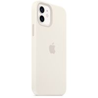 Apple Silicone Backcover MagSafe Apple iPhone 12 (Pro) - White