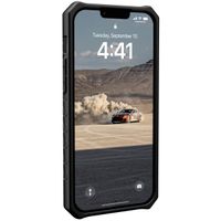 UAG Monarch Backcover iPhone 14 Plus - Carbon Fiber