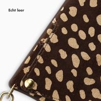 Selencia Nova Real Leather Backcover met Koord en Pashouder Apple iPhone 15 Pro - Fawn Chic