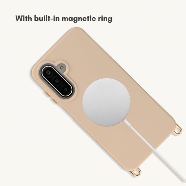 Selencia Rivièra MagSafe Case with detachable hooks Samsung Galaxy A18 / A17 / A16 / A26 - Milky Latte