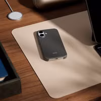 Beats Case met MagSafe en Camera Control Apple iPhone 17 - Granite Gray