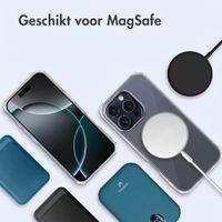 imoshion Protective Backcover met MagSafe Apple iPhone 16 Pro - Transparant