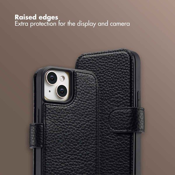 Selencia Riva Bookcase with MagSafe and phone strap Apple iPhone 15 - Black