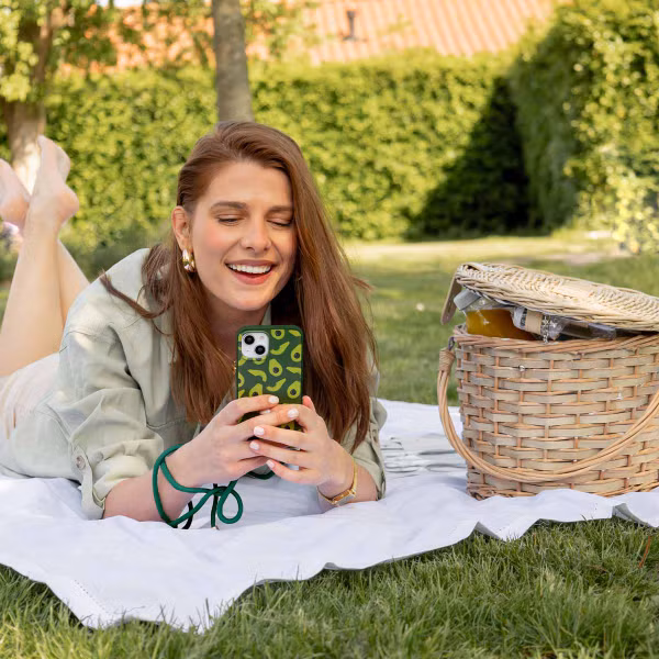 imoshion Siliconen design hoesje met koord Samsung Galaxy A33 - Avocado Green