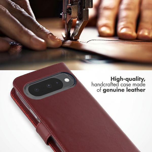 Selencia Genuine Leather Book Case Google Pixel 10 / 10 Pro - Burgundy