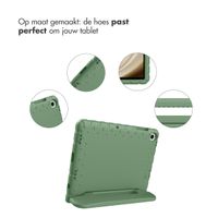 imoshion Kidspakket | Kidsproof backcover voor de Samsung Galaxy Tab A11 Plus / A9 Plus + Kinderkoptelefoon met draad + Reistafel - Groen