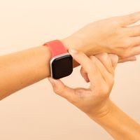 imoshion Silicone⁺ Strap Apple Watch | 38/40/41/42 mm - Size S/M - Coral