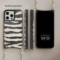 Selencia Nova Telefoonhoes met Koord en Pashouder Apple iPhone 15 Pro Max - Zazzy Zebra