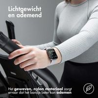 imoshion Elastisch nylon bandje Apple Watch Series 1-10 / SE / Ultra (2) - 42/44/45/46/49 mm - Lichtgrijs