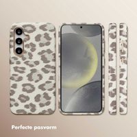 Selencia Sabi Backcover Panterprint met MagSafe Samsung Galaxy S24 - Soft Ivory