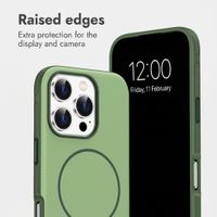 imoshion Colour Back Cover with Thin MagSafe Ring Apple iPhone 16 Pro - Dark Green