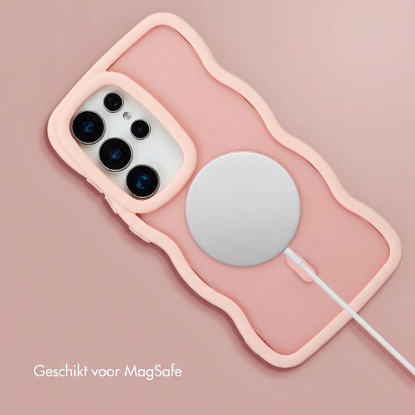 Selencia Wavy Backcover met MagSafe Samsung Galaxy S25 Ultra - Soft Pink