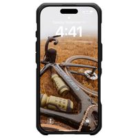 UAG Metropolis LT MagSafe Backcover Apple iPhone 16 Pro - Kevlar Olive
