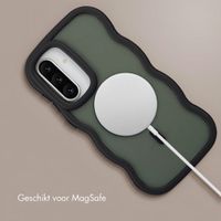 Selencia Wavy Backcover met MagSafe Samsung Galaxy A36 / A56 - Zwart