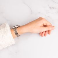 Selencia Slim Steel Jubilee Inspired schakelbandje Apple Watch Series 1 t/m 9 / SE (38/40/41 mm) | Series 10 / 11 (42 mm) - Zilver & Rosé Goud