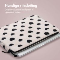 imoshion Fluffy Laptop hoes 13-14 inch - Laptopsleeve - Hearts