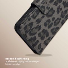 Selencia Sabi Bookcase met Panterprint Apple iPhone 12 (Pro) - Midnight Black