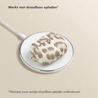 Selencia Sabi Case met panterprint  Apple Airpods Pro 3 - Soft Ivory