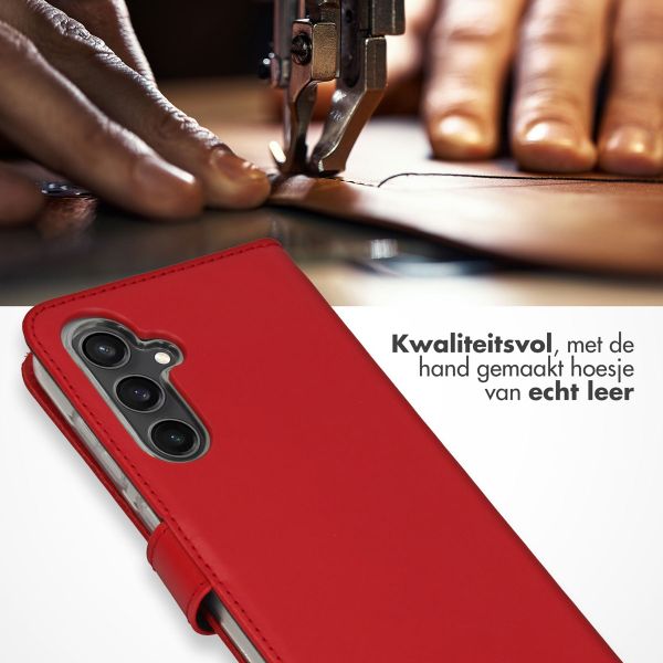 Selencia Echt Lederen Bookcase Samsung Galaxy S23 FE - Rood