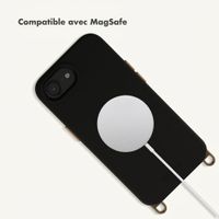Selencia Rivièra MagSafe Back Cover with detachable hooks Apple iPhone 17e / 16e - Velvet Black
