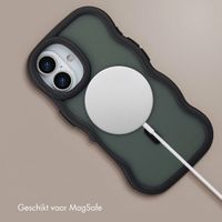 Selencia Wavy Backcover met MagSafe Apple iPhone 17 - Zwart