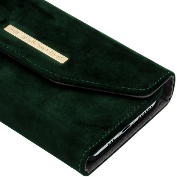 iDeal of Sweden Mayfair Clutch Velvet iPhone Xs / X - Groen