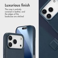 Accezz 2-in-1 Leather Bookcase with MagSafe Apple iPhone 17 Pro - Nightfall Blue