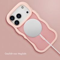Selencia Wavy Backcover met MagSafe Apple iPhone 17 Pro - Soft Pink