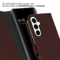 Selencia Echt Leren Bookcase Samsung Galaxy A55 - Donkerbruin