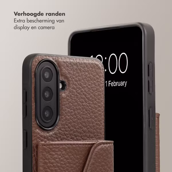 Selencia Sera Telefoonhoes met Koord en Envelop Pashouder Samsung Galaxy A57 (5G) - Chocolate Brown