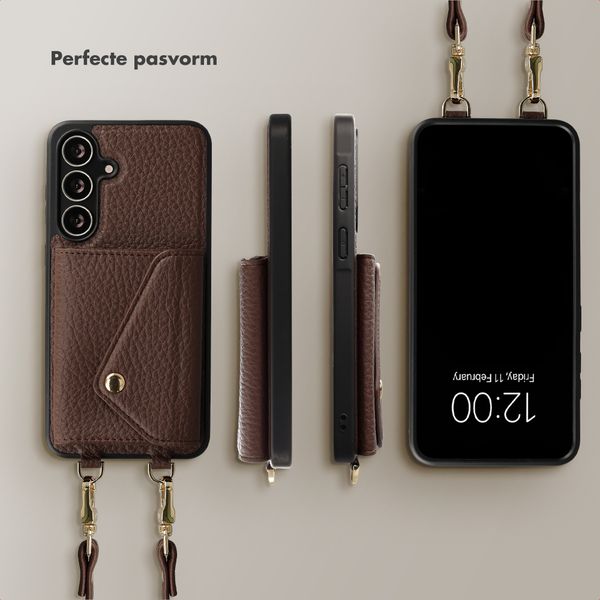Selencia Sera Telefoonhoes met Koord en Envelop Pashouder Samsung Galaxy S25 FE - Chocolate Brown