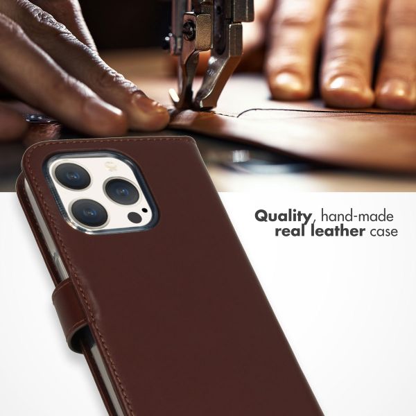 Selencia Genuine Leather Book Case Apple iPhone 15 Pro - Brown